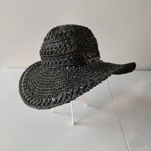 Black Woven Floppy Sun Hat Resortwear Beach Vacation Cruise Pool